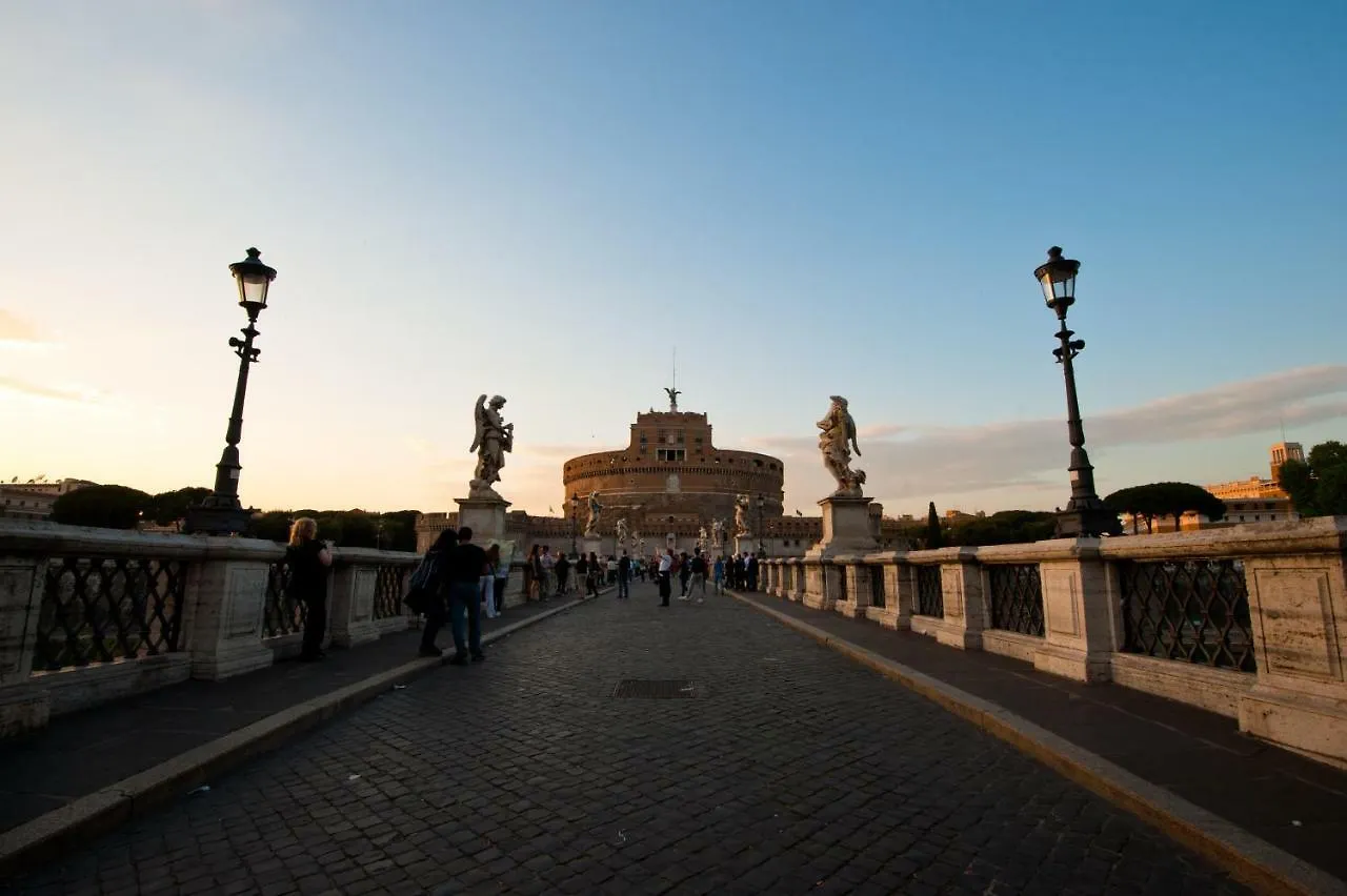 Bed & Breakfast Rome Services Porta Castello
