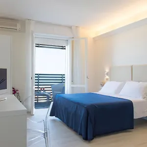 *** Hotel Kiss Italien
