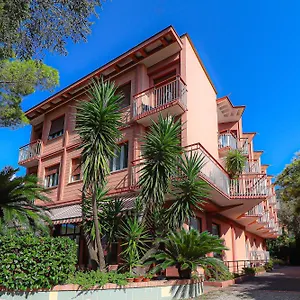 https://hotel-esperia-genoa.hotelitalianriviera.com